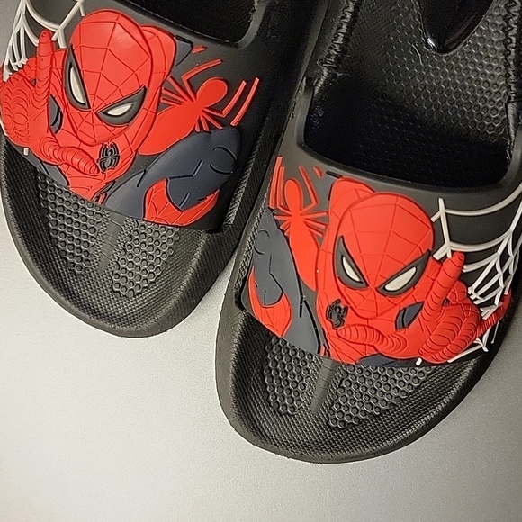 Marvel Spiderman Sandal - Picture 4 of 4